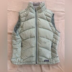 Womens’ Patagonia Quilted Down Vest in Light Sage Green
